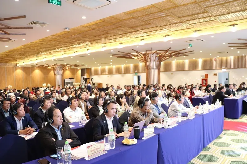Quang cảnh buổi hội thảo