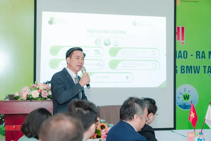 Đại diện C&ocirc;ng ty Nhật Việt Biotech ph&aacute;t biểu khai mạc v&agrave; giới thiệu về sự kiện